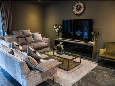 House · For sale · 4 bedrooms